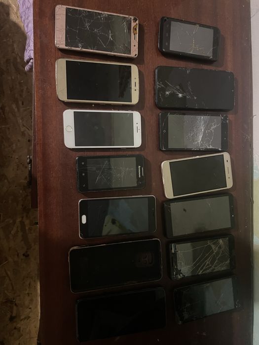 Обміняю старі телефони все в опис