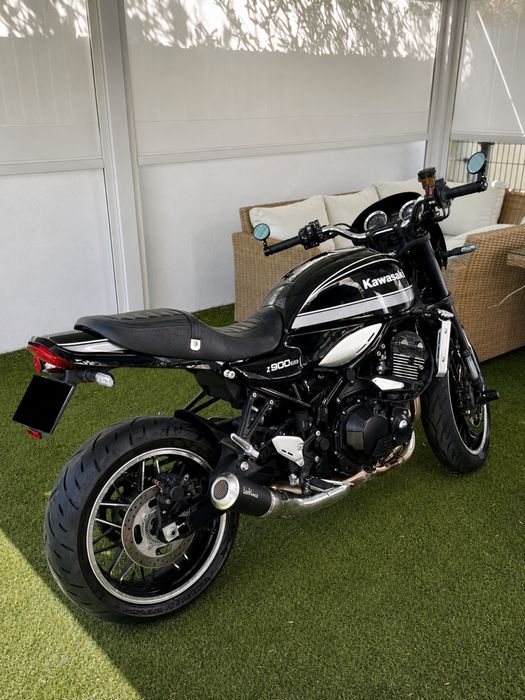 Kawasaki Z900 RS de Garagem