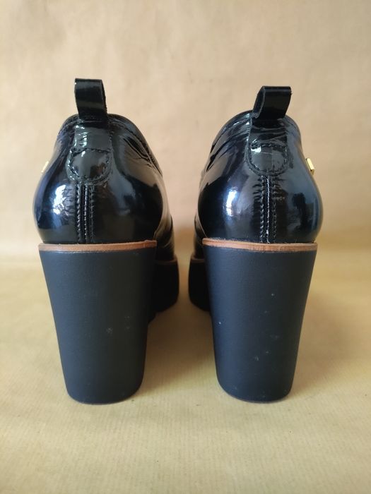 Sapatos tam. 36 novos