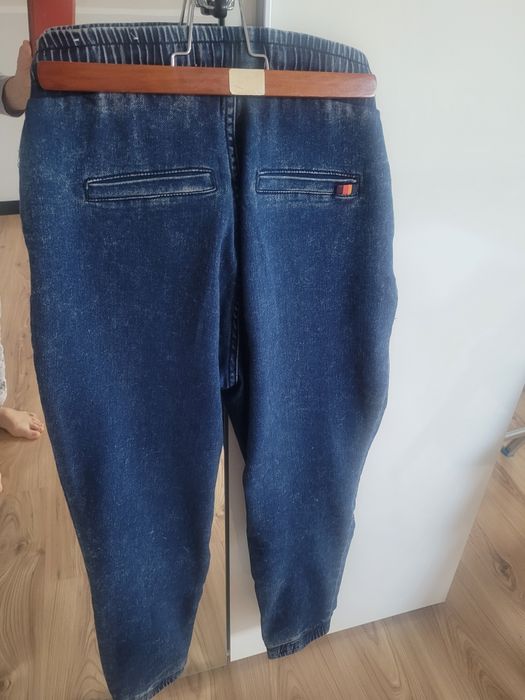 Spodnie Diverse Jogger 34