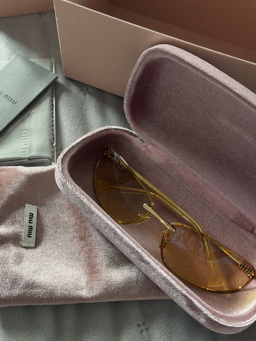 Оригінальні окуляри MiuMiu