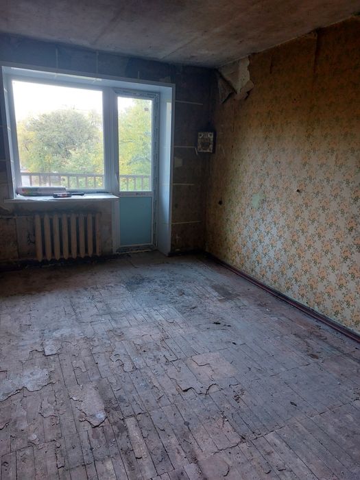 Продам 2х- комнатную квартиру в центре города. 5200