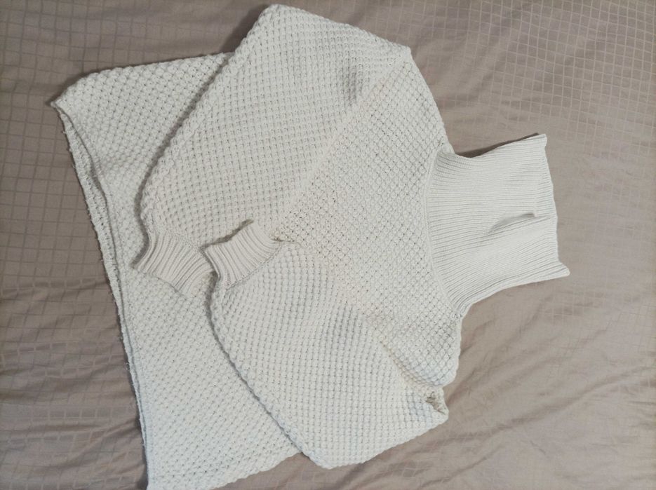 Sweter z golfem Medicine S