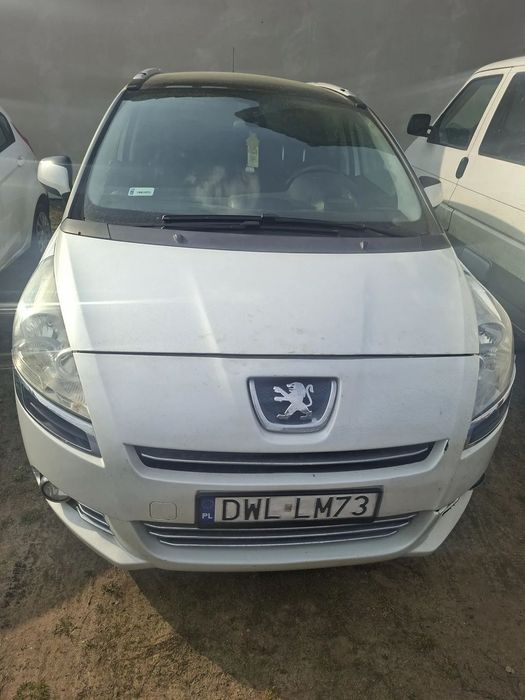 Peugeot 5008 PEUGEOT 5008 diesel 7 osobowy