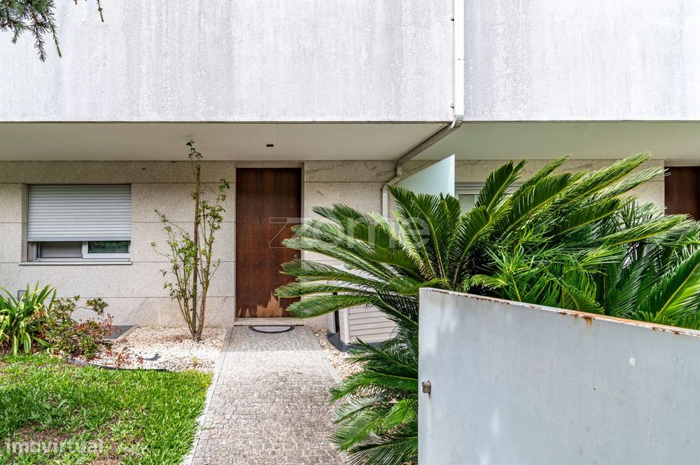 Moradia T3 Banda em Priscos, Braga