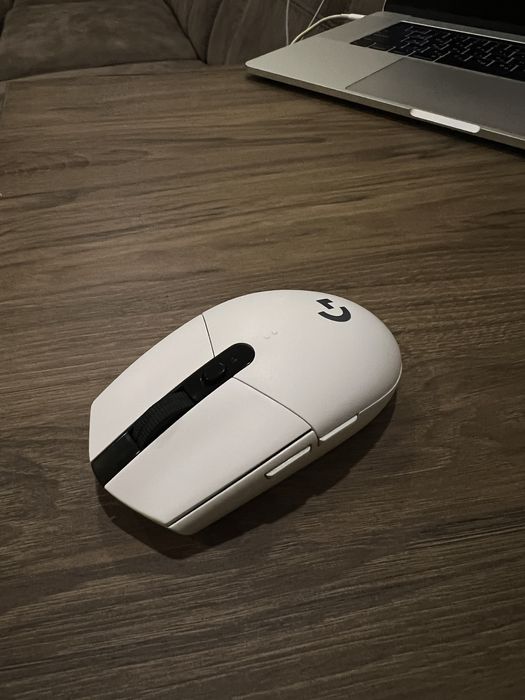 Миша Logitech G305