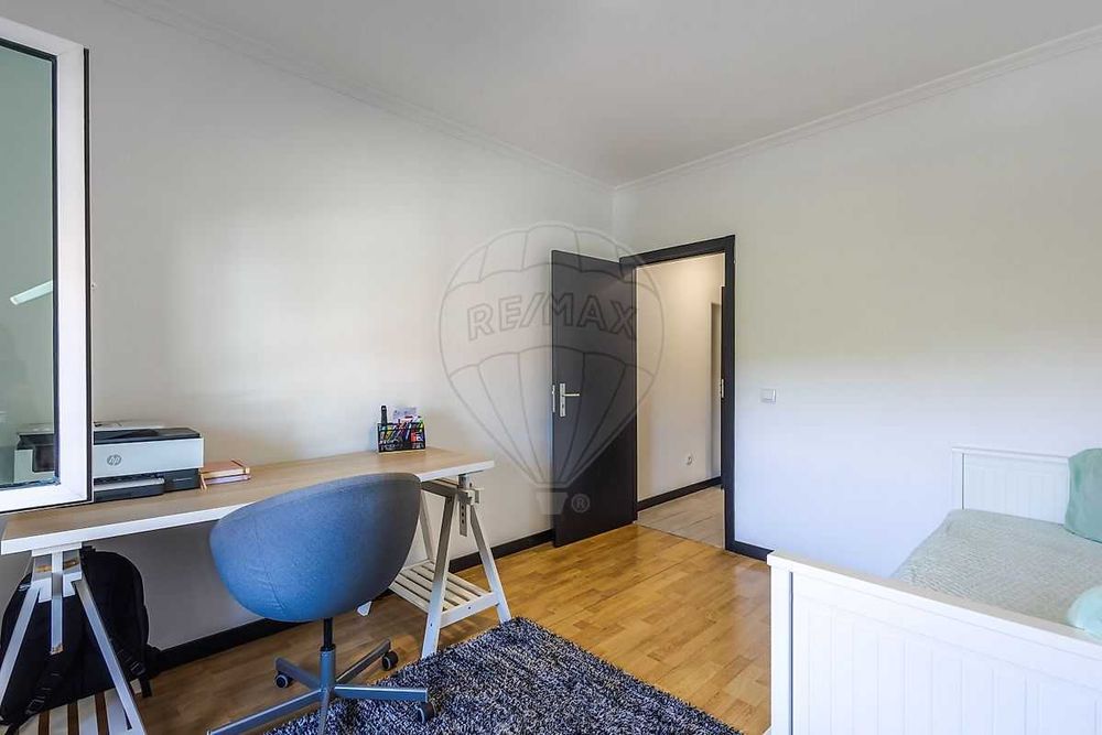 Apartamento T2 com terraço