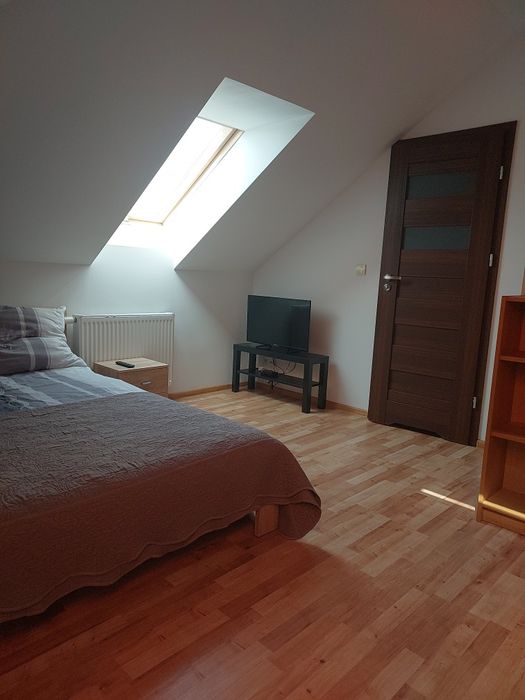 JANTAR BURSZTYNOWA 4b nowe super pokoje z łazienkami, tv, lodówką,wiff