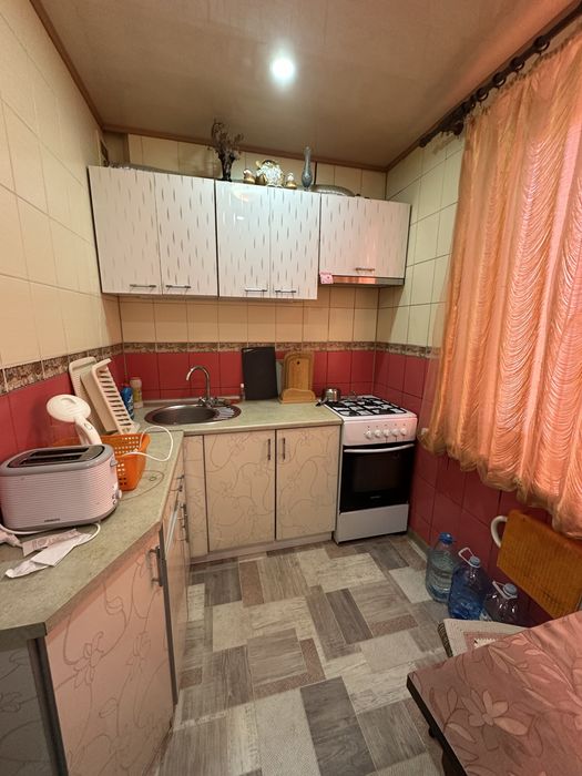Продам! 2 комнатную квартиру Бавария( центр)