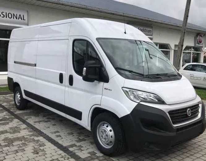 Wynajem Samochodów Dostawczych z Kierowcą Przeprowadzki Transport