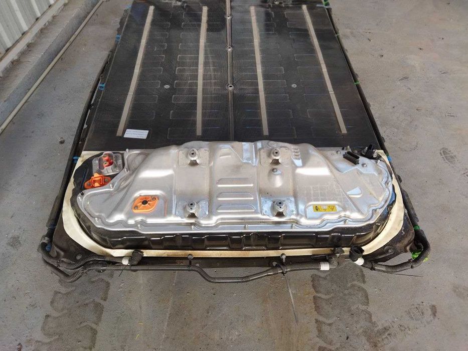 Батарея Tesla Model 3 2021-2023 166696800C