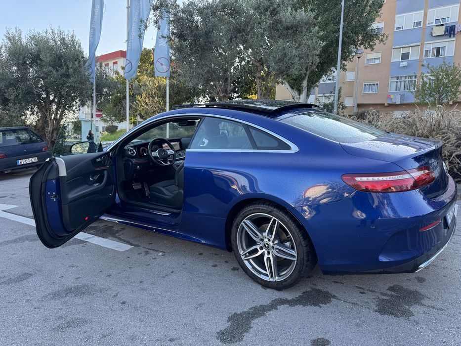 Mercedes Benz class  E  220 D  Coupe  AMG ( jantes 19)  2020