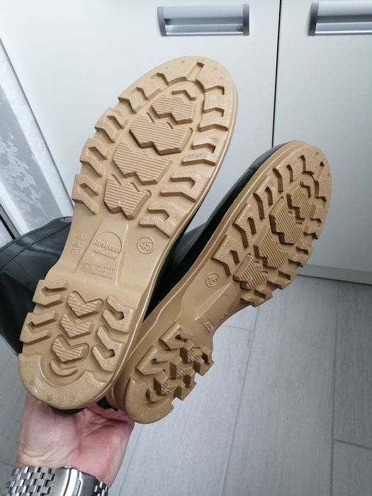 Сапоги резиновые