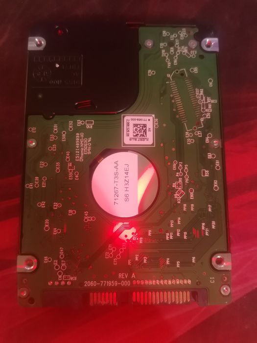 Жорсткий диск WD 5000 LPVT (5400 rpm) 500 GB 2.5 sata