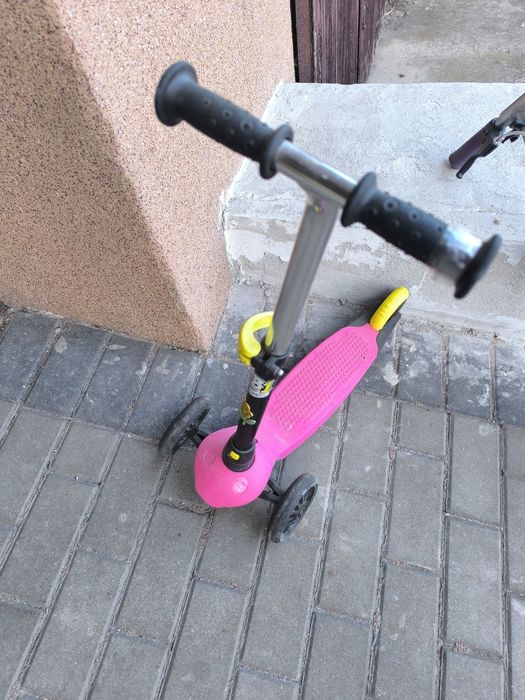 Hulajnoga trójkołowa dziecięca