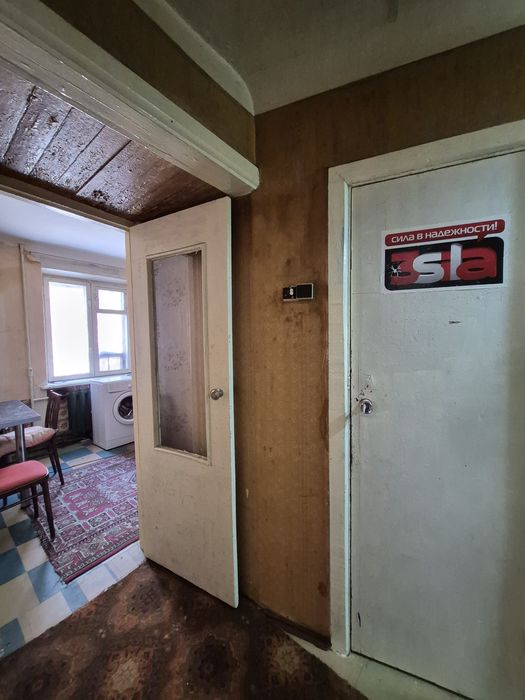 Продам 2 комн квартиру проспект Богдана Хмельницького