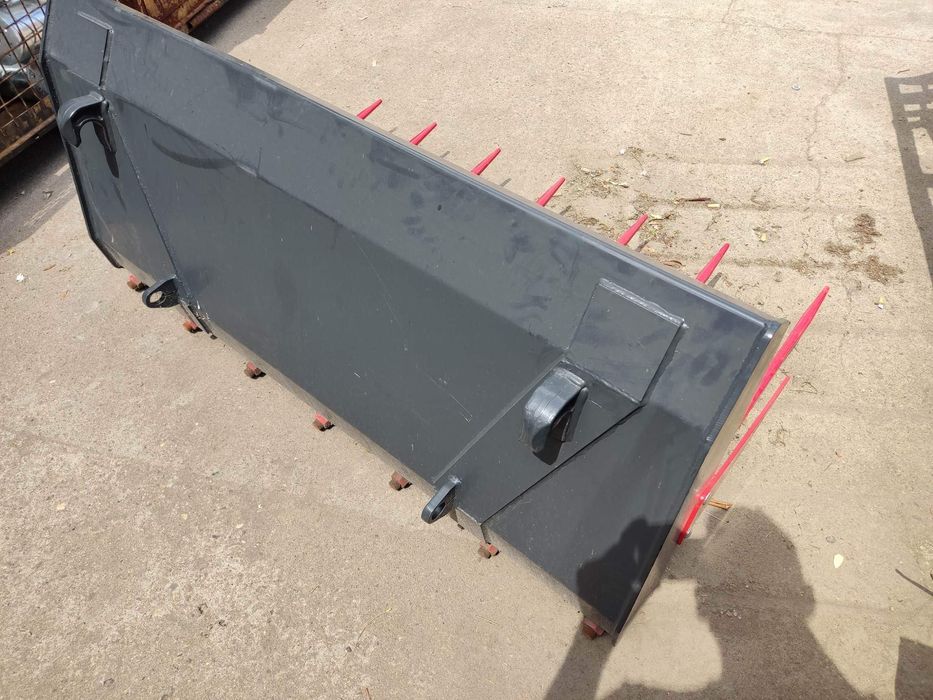 widły do obornika- kute kły ząb