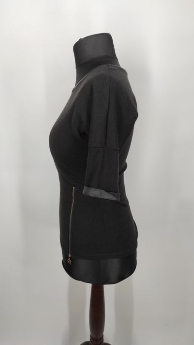 Czarna bluzka damska