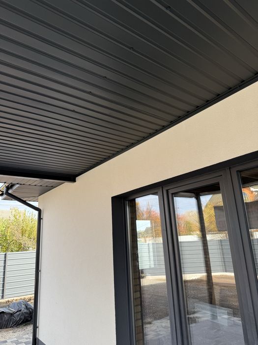 Новий будинок, щойно збудований єОселя. ГАЗ