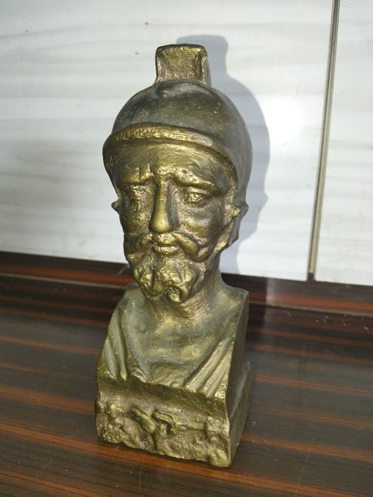 Busto de bronze antigo