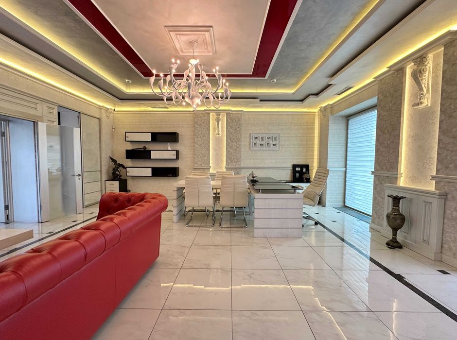 Продаж комерційного приміщення з ремонтом під офіс, клініку, послуги.