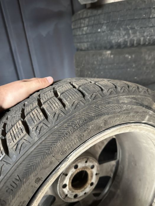 Продам шини 245 45 r17 зима