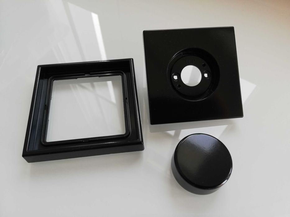 JUNG - botão giratório e aro em preto LS1940SW para regulador / dimmer