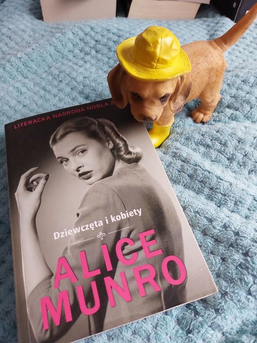 Alice Munro Dziewczęta i kobiety