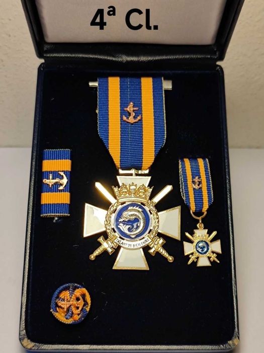 MEDALHA CRUZ NAVAL