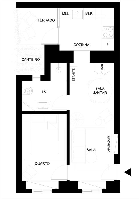 ARRENDA-SE T1 Mobilado com Pátio na Graça