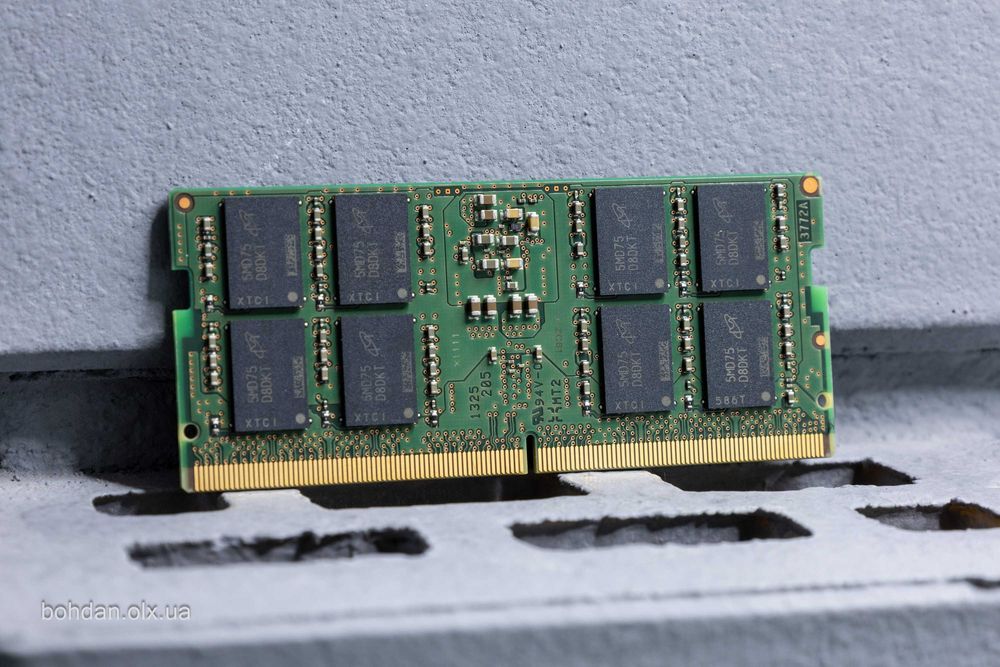 Пам'ять 32GB Micron DDR5-6400 SODIMM RAM MTC16C2085S1VC64BD1