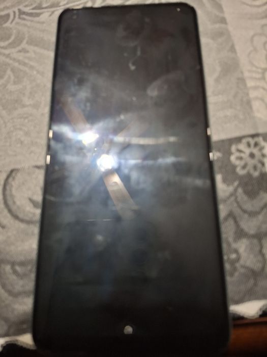Mam na sprzedaż oppo redmi 7 lite 5 g