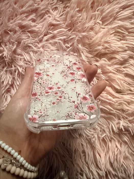 Nowe etui do iphone 16 pro
