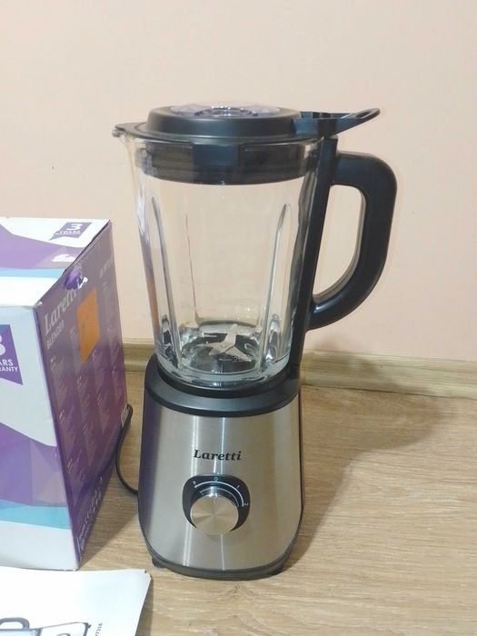 Блендер Laretti стекло
