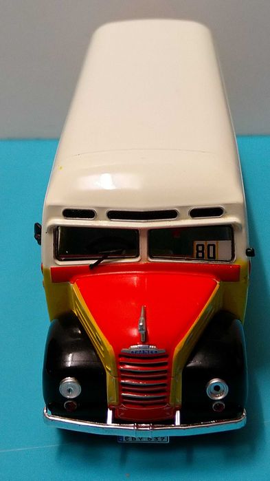 Ford Thames ET7 Bus LaValetta-Malta: Miniatura Hachette/IXO esc 1/43