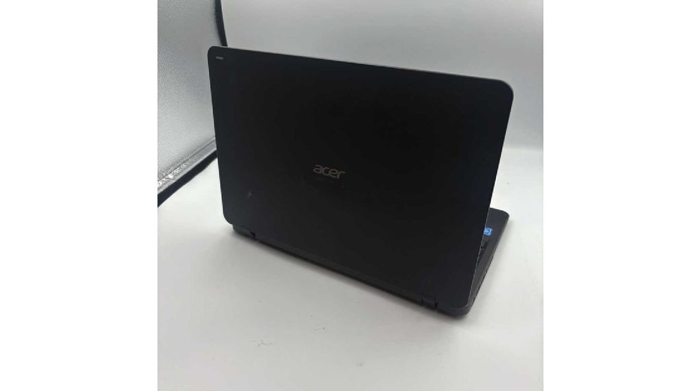 laptop acer travelmateB117-M 11,6 " INTEL CELERON 2 GB / 32 GB czarny