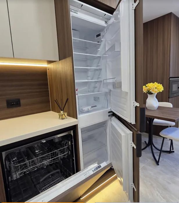 Продаж 3к квартири 75 кв. м на вул. Тролейбусна
