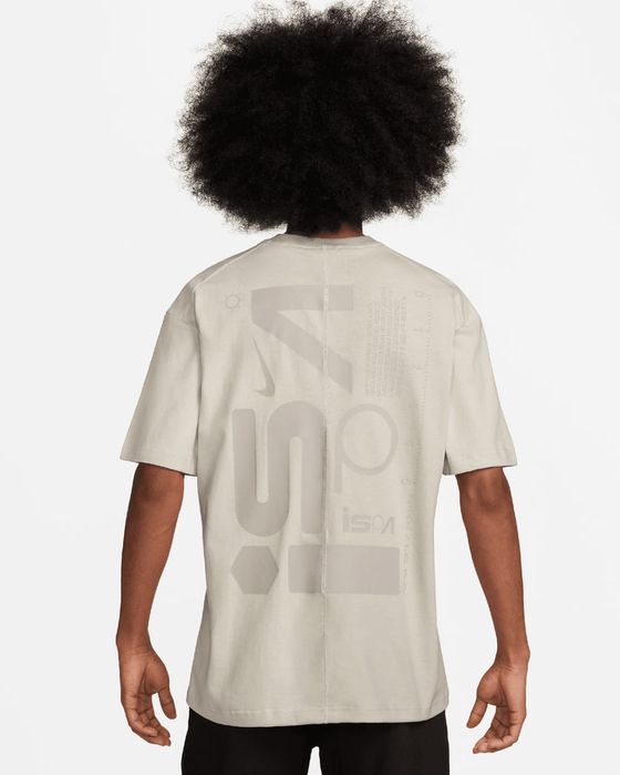 Оригінал! Футболка Nike ISPA (молочна) (M, L) Нова з бірками!