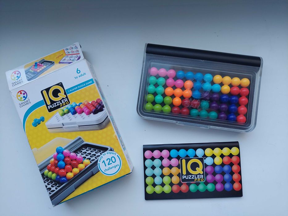 SmartGames  Гра IQ Puzzler Pro відмінний стан головоломки