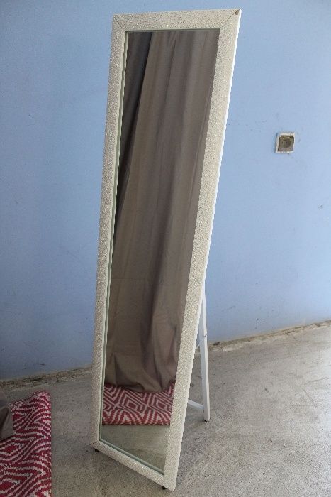 Eleganckie Lustro Stojące lub Wiszące 140x37 cm Biała Rama Drewno NOWE