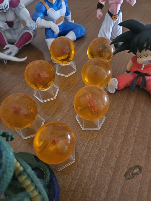 Bonecos dragon ball