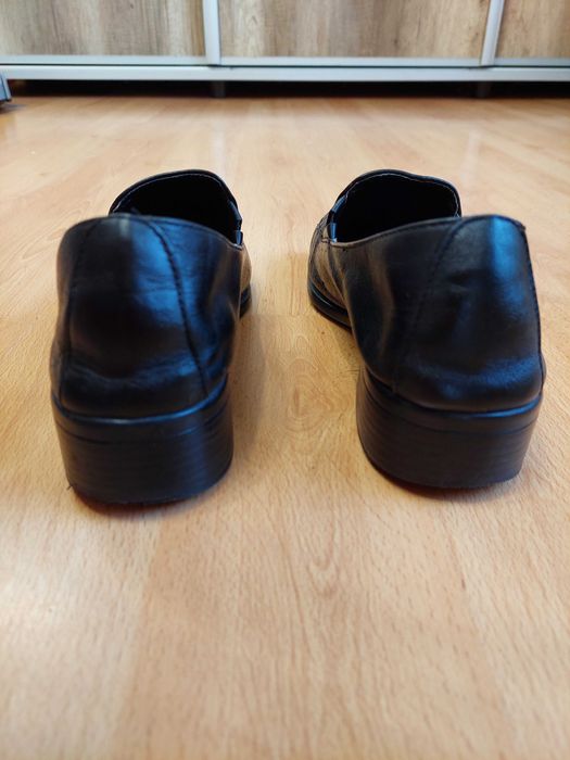 Туфлі жіночі чорні шкіряні 41 р.