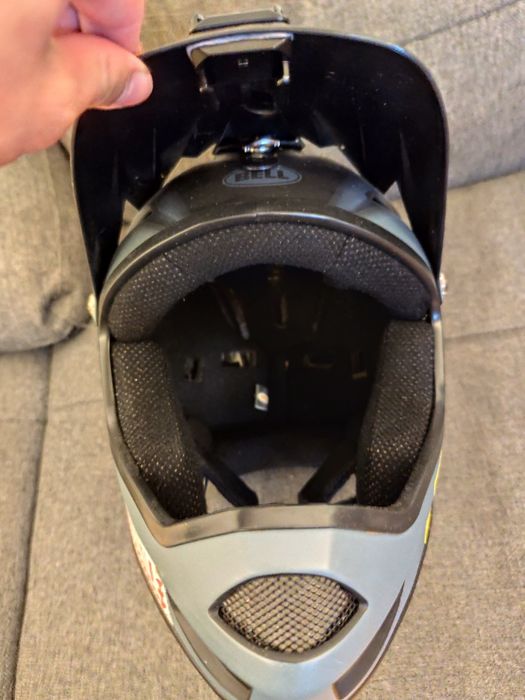 Capacete de bicicleta downhill