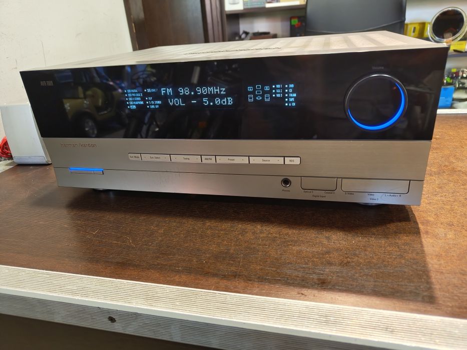 Amplituner Harman Kardon AVR 137