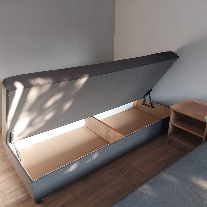 Tapczan łóżko jednoosobowe