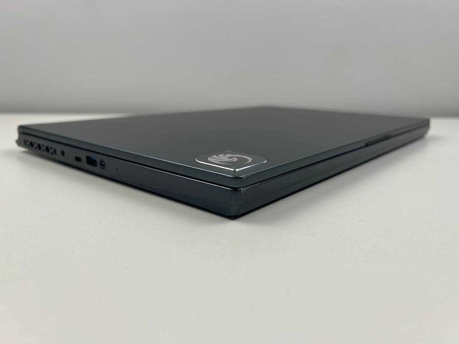 Ігровий ноутбук MSI Delta 15 A5EF (MS-15CK) 15.6" 240Гц AMD Ryzen 7 5800H 16GB Radeon RX 6700M 10GB 1TB NVMe SSD