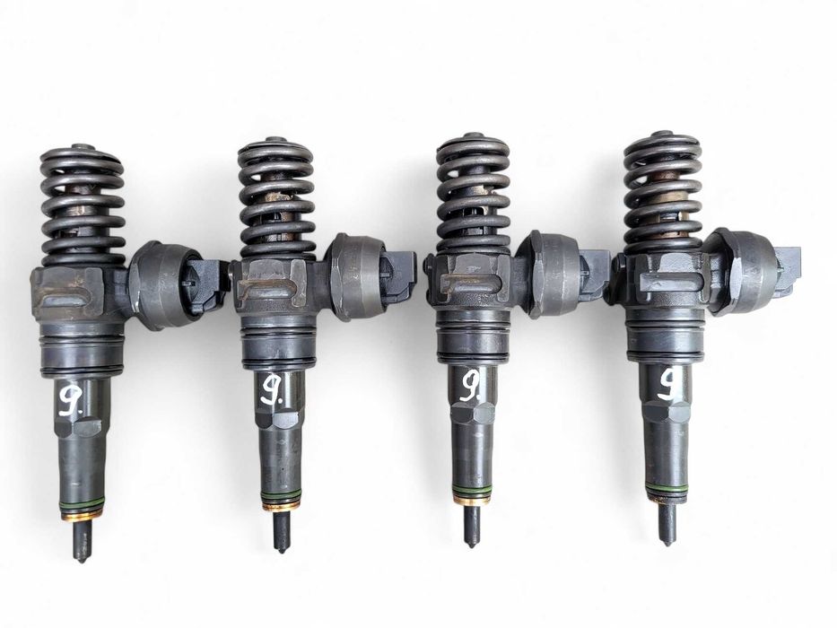 Насос форсунки Audi A4 B6 Skoda Fabia Octavia SuperB 1.9 TDI