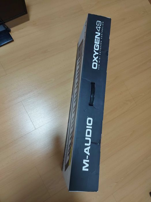 M-Audio MIDI Oxygen 49 MKiv