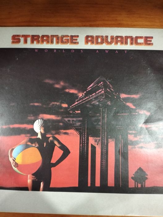 Disco de vinil LP Strange Advance