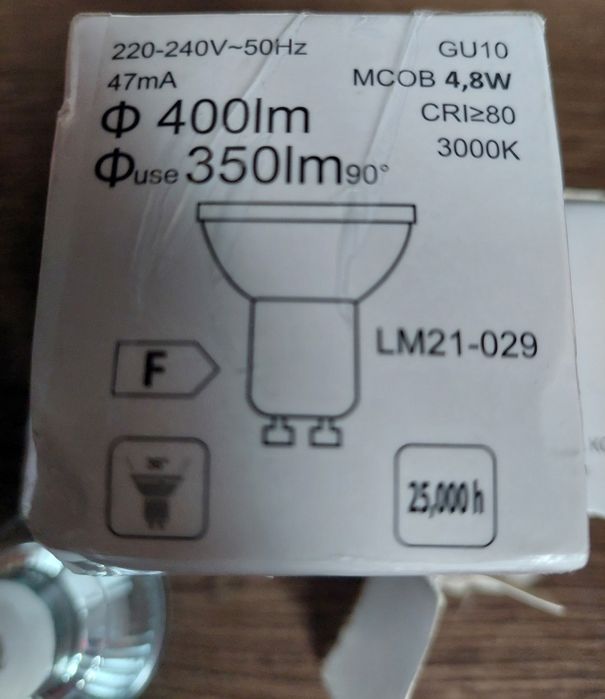 Żarówki  3 sztuki .